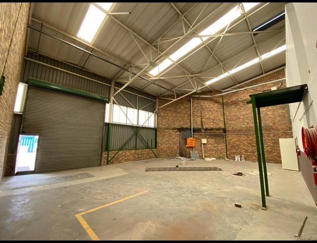 INDUSTRIAL PROPERTY TO RENT IN RANDJESPARK